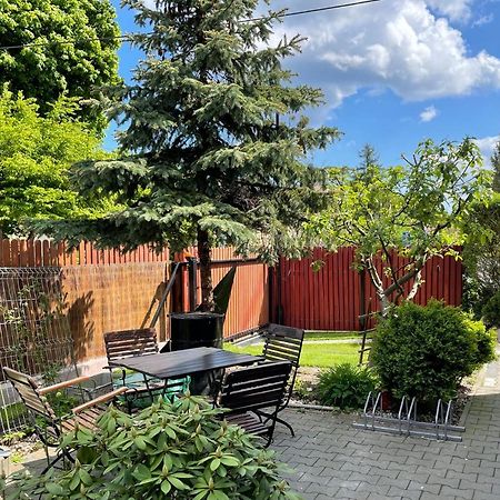 Apartament1 Tri-City Oliwa Ogrod, Prywatne Wejscie Гданьск Экстерьер фото
