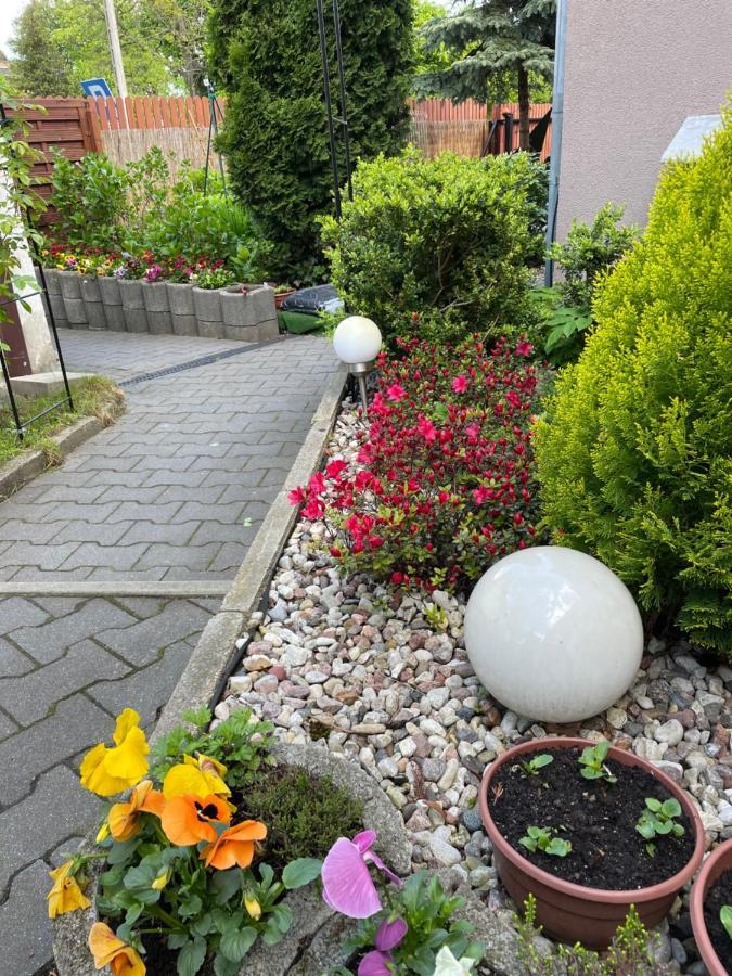 Apartament1 Tri-City Oliwa Ogrod, Prywatne Wejscie Гданьск Экстерьер фото